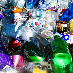 recyclage des plastique dans la construction : solutions et défis